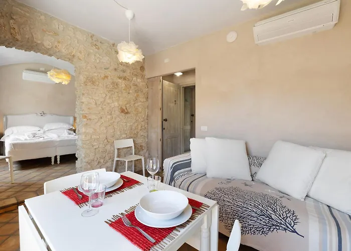 Casa Virginia - Vigna * Orco Feglino