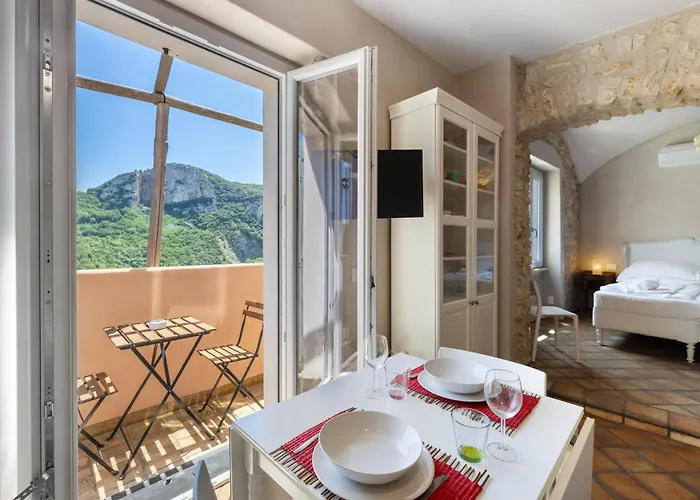 Casa Virginia - Vigna * Orco Feglino